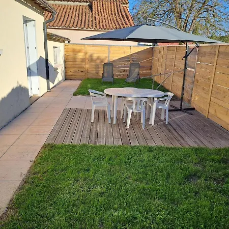 Avec Jacuzzis * Saint-Andre-Sur-Sevre