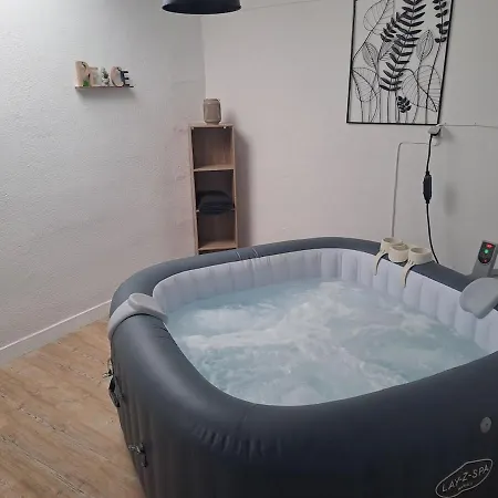 Дом отдыха Avec Jacuzzis *